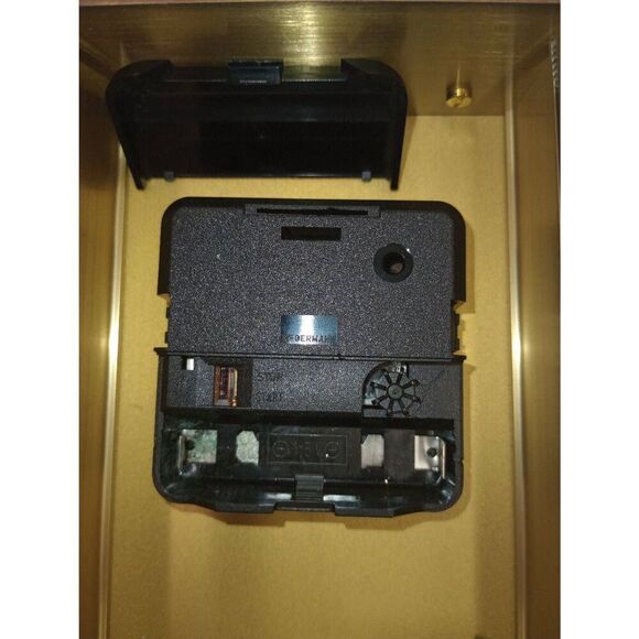 Elgin brass mantle quartz clock not working for parts only - Picture 6 of 7